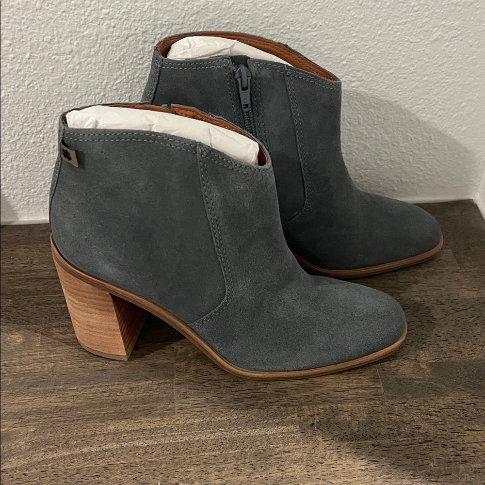 Lucky Brand Suede Ankle Booties New 7.5